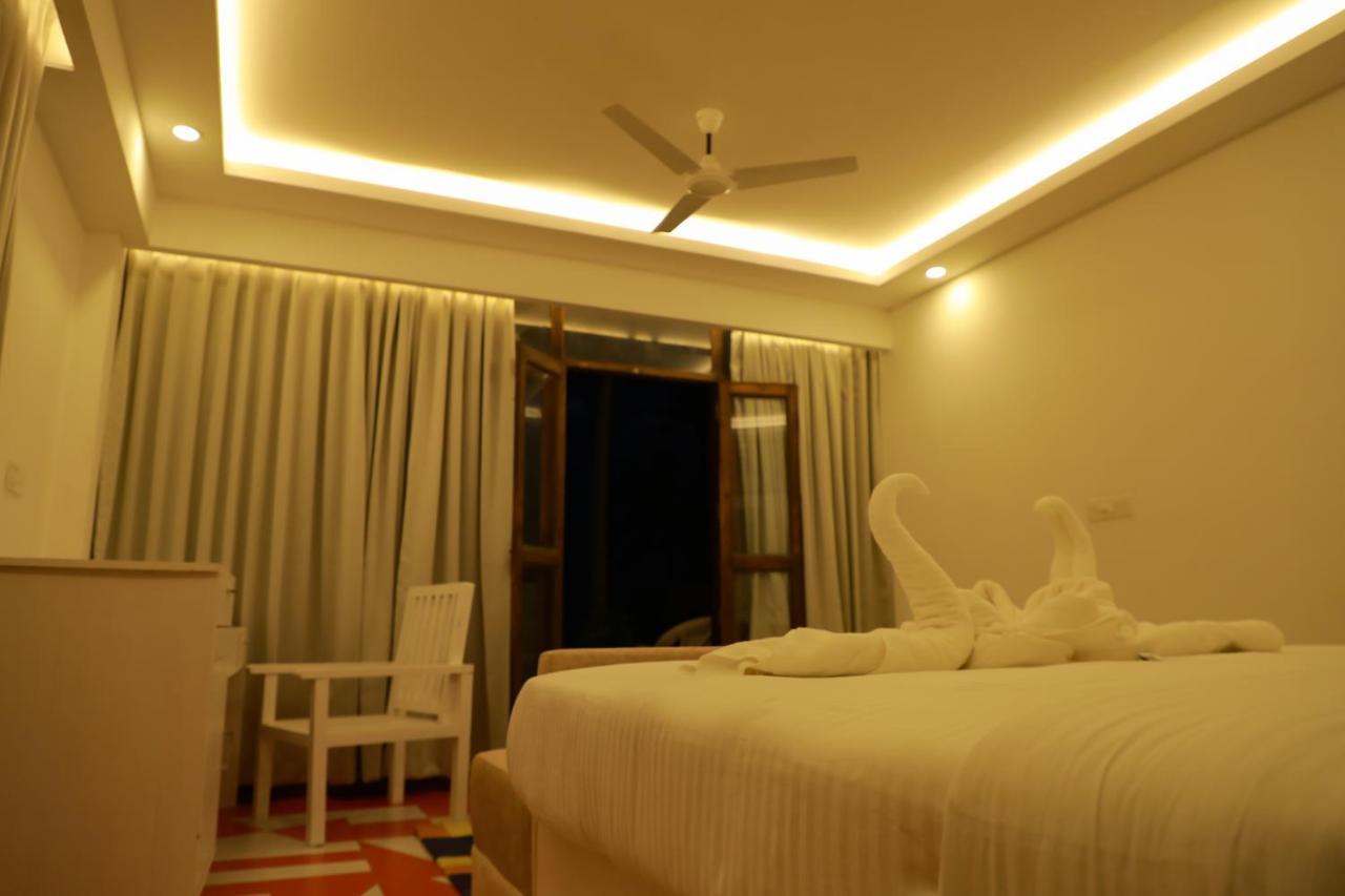 Elixir Cliff Beach Resort And Spa 瓦尔卡拉 外观 照片